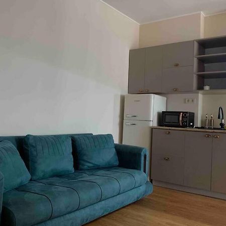 Geverse Apartment Батуми Екстериор снимка