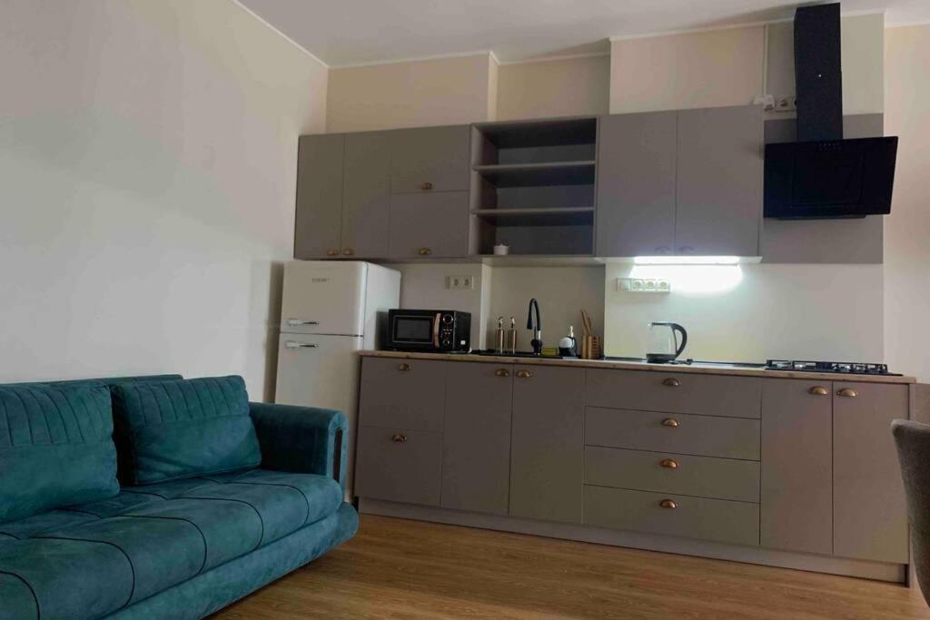 Geverse Apartment Батуми Екстериор снимка