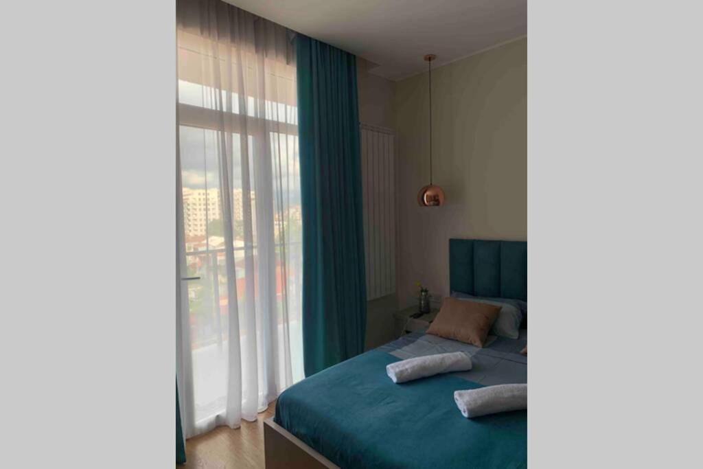 Geverse Apartment Батуми Екстериор снимка