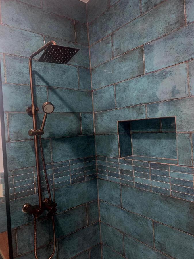 Geverse Apartment Батуми Екстериор снимка